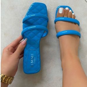 Blue Quilted insole flat sandals